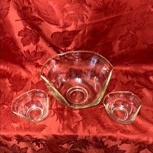 Elegant Clear 3 sided Glass Bowl Set